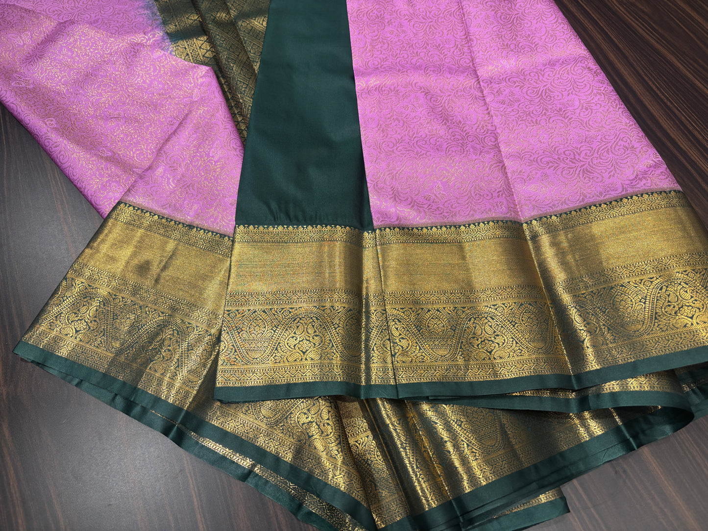 Semi Kanchipuram silk