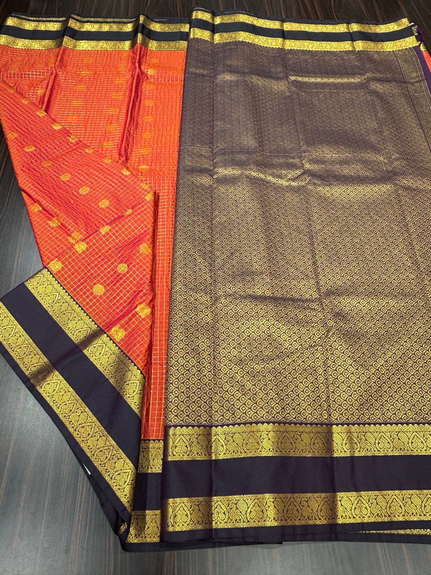 Semi Kanchipuram silk