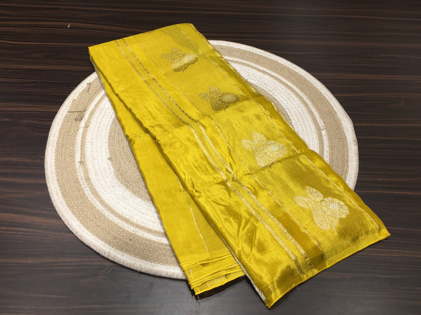 Satin crape