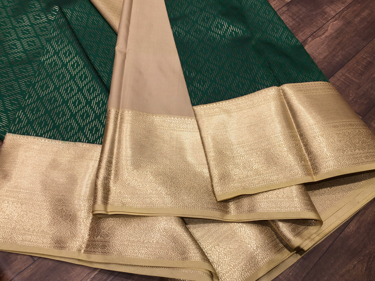 Semi Kanchipuram silk