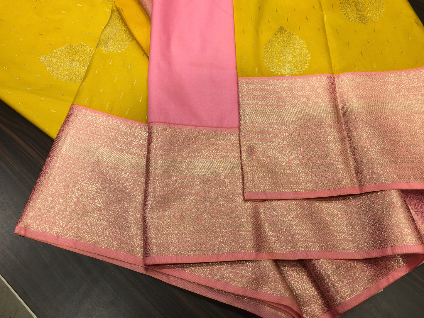 Semi Kanchipuram silk