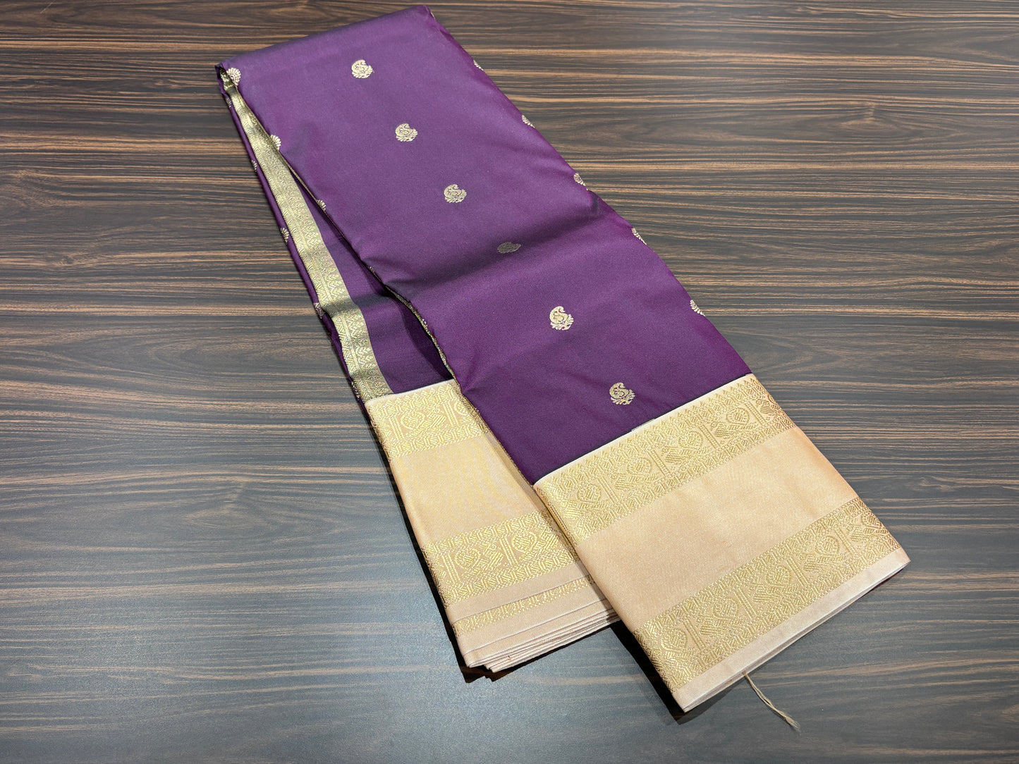 Semi Kanchipuram silk