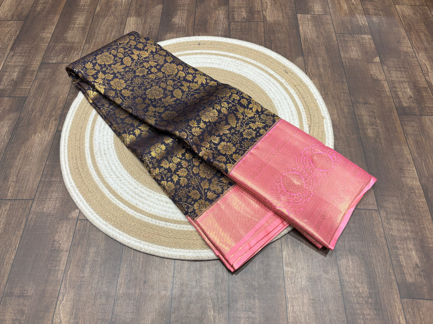 Semi Kanchipuram silk