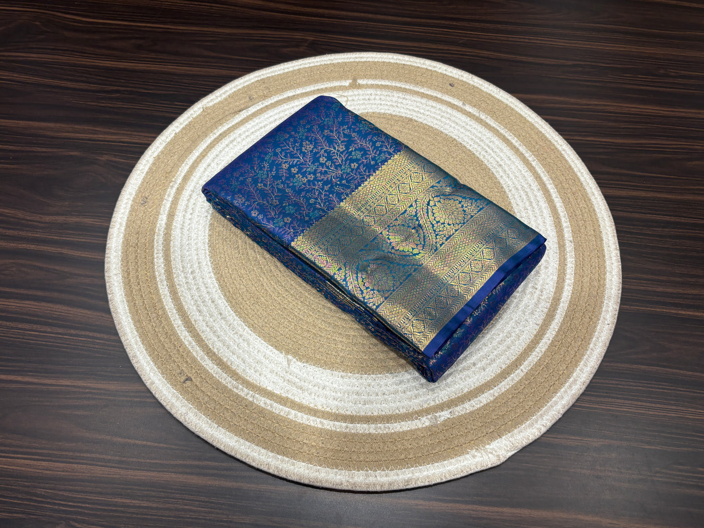 Semi Kanchipuram silk