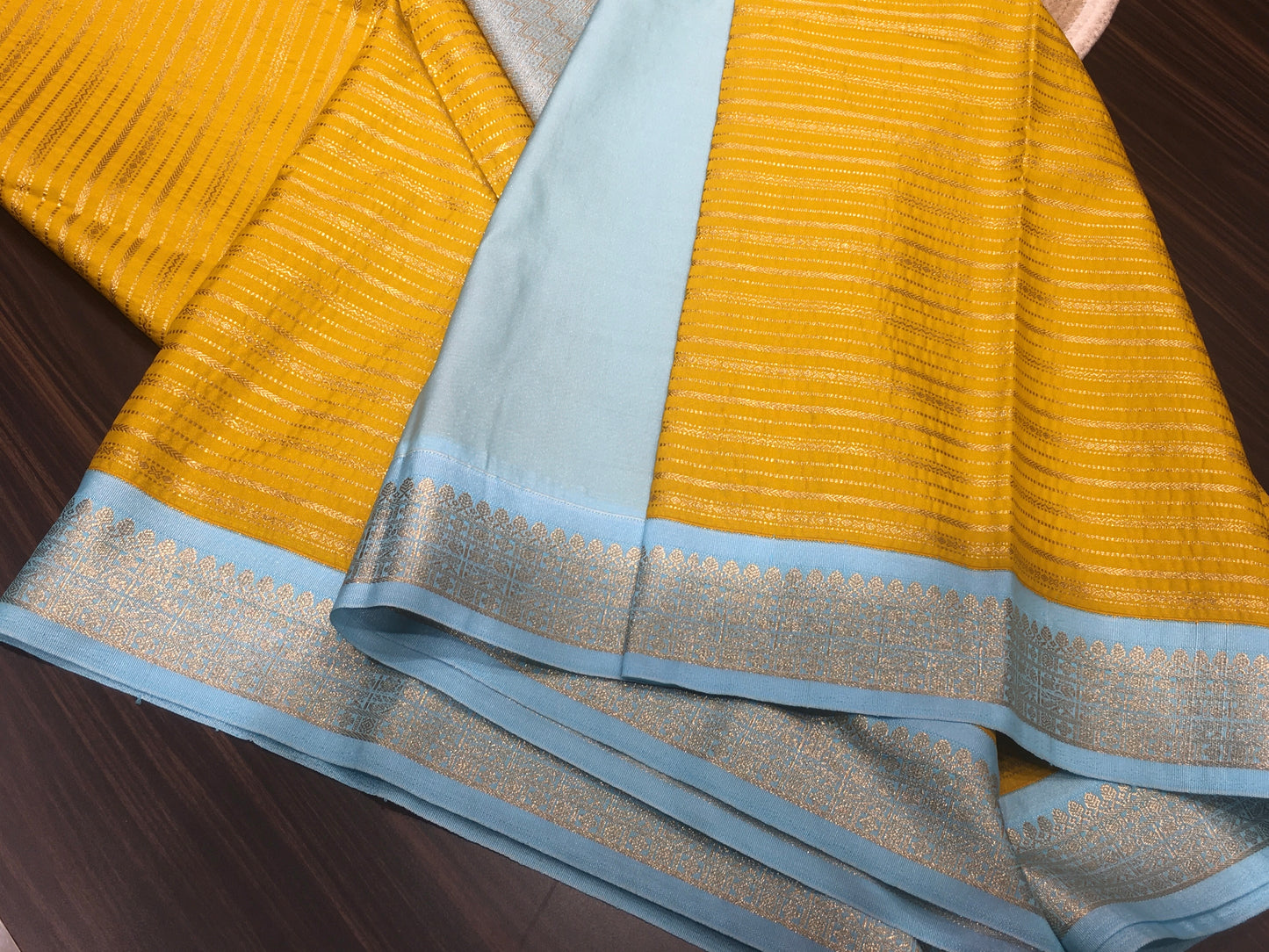 Semi Kanchipuram silk