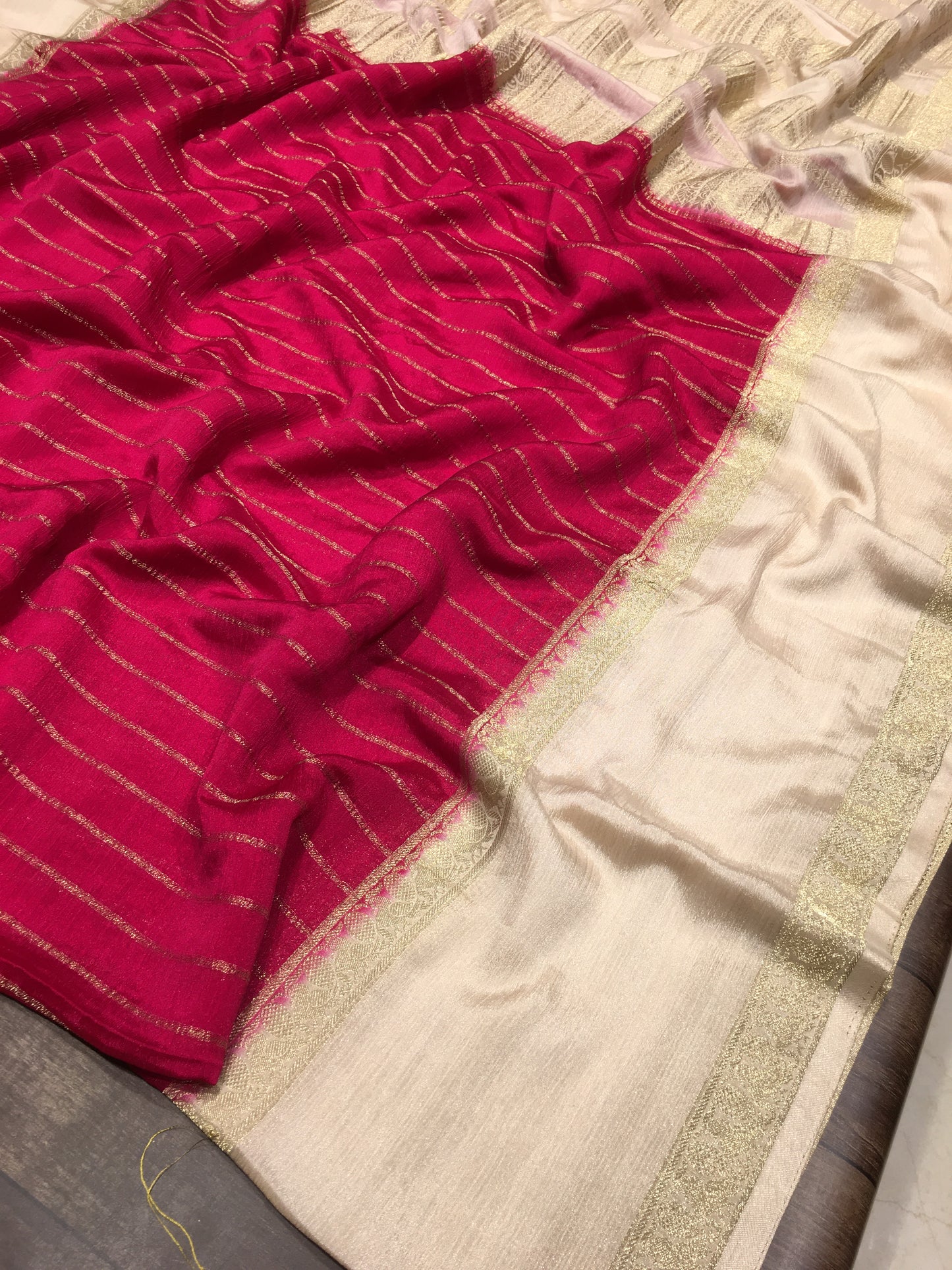 Wrinkle chiffon saree