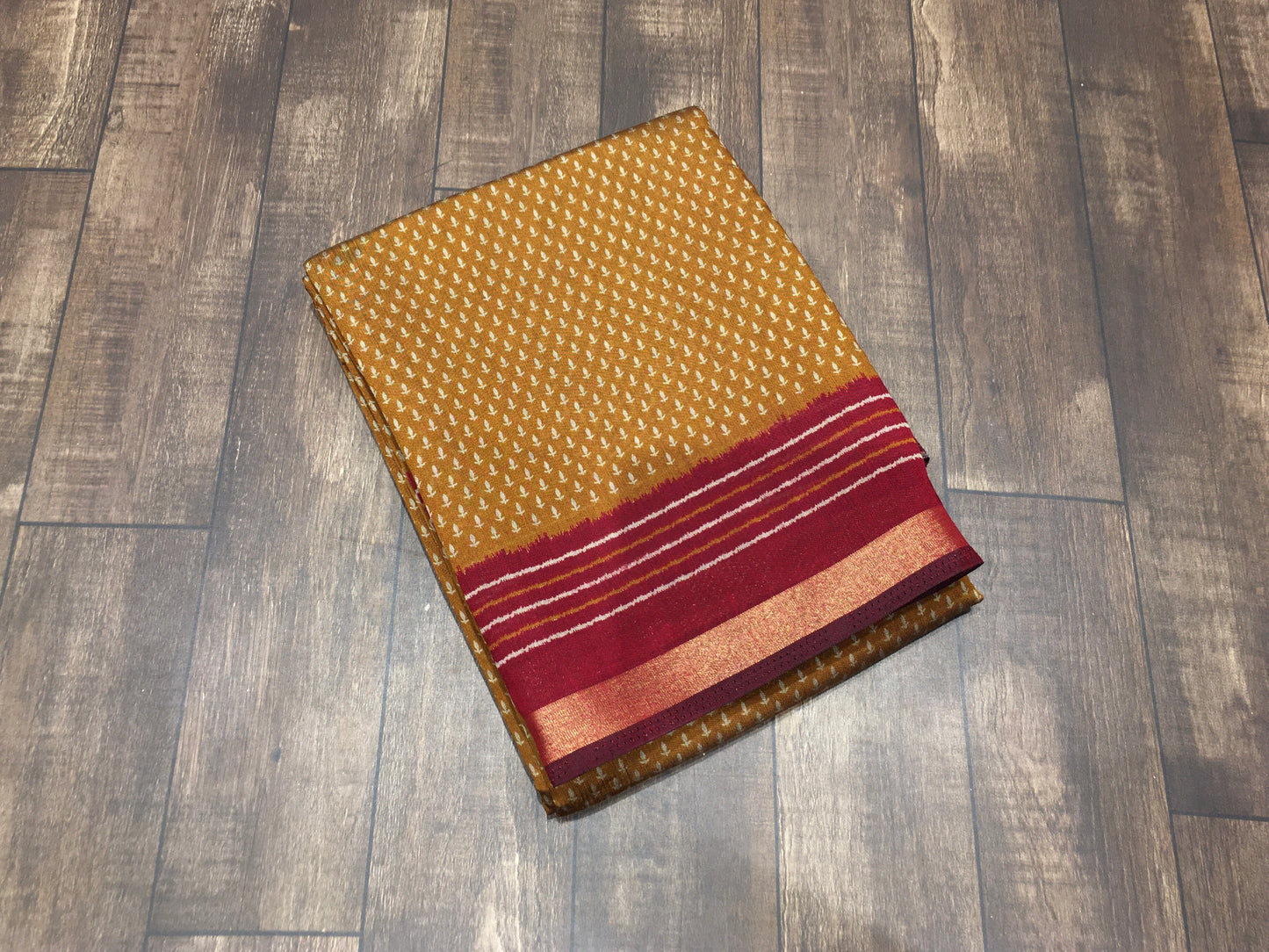 Malmal saree