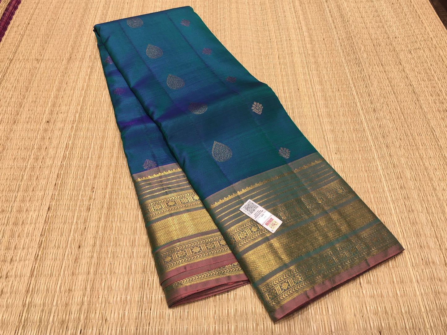 pure Kanchipuram silk