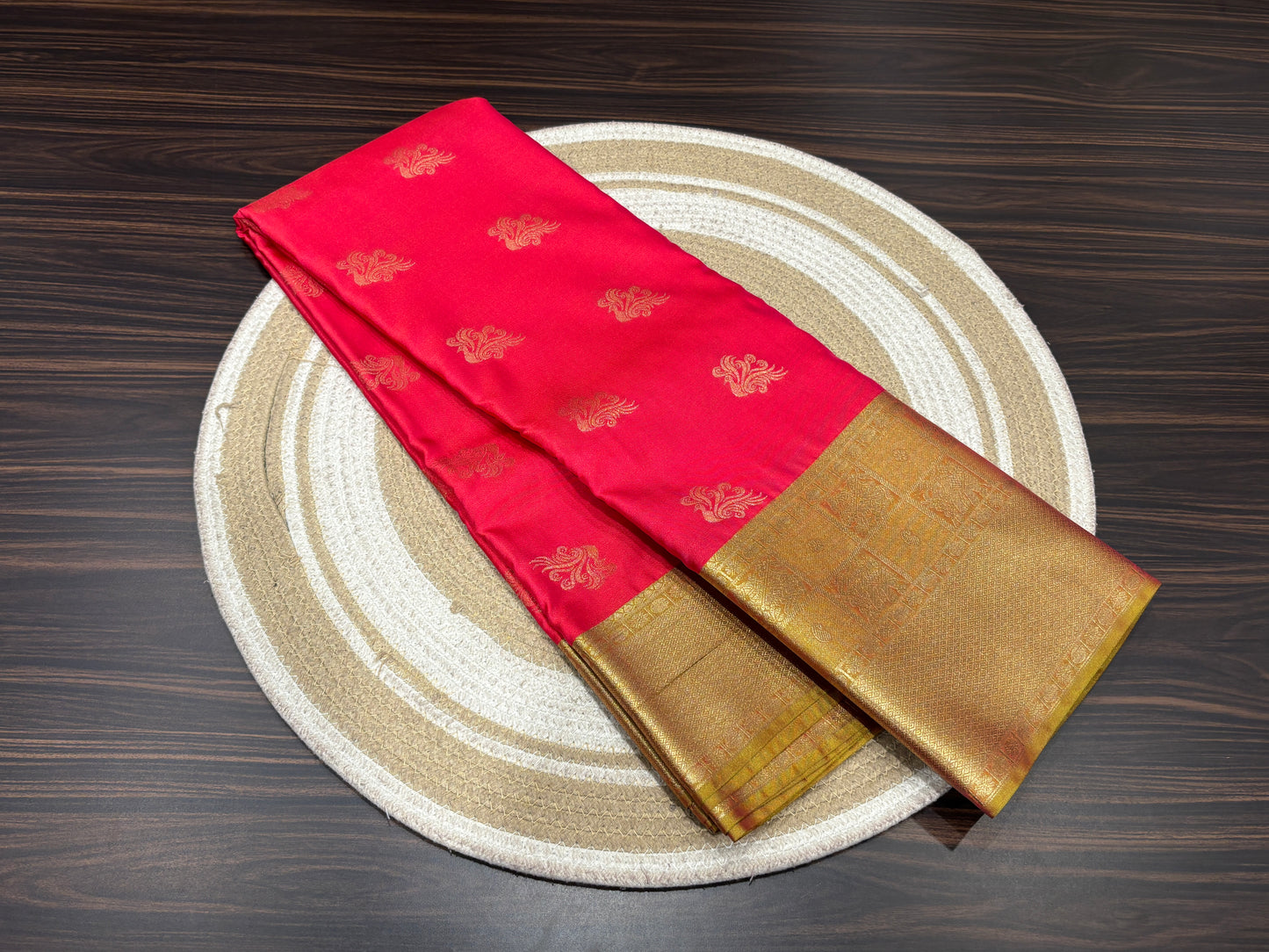 Semi Kanchipuram silk