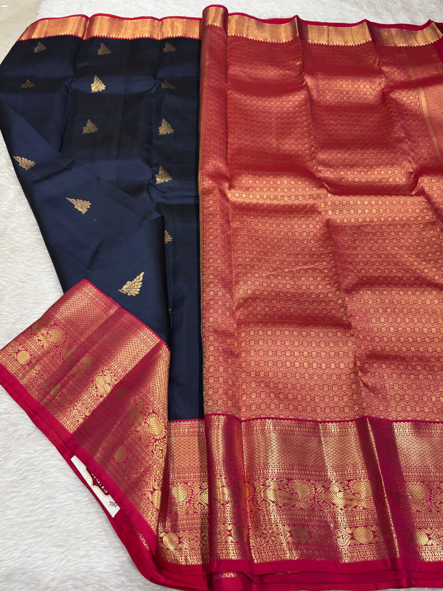 Pure Kanchipuram silk