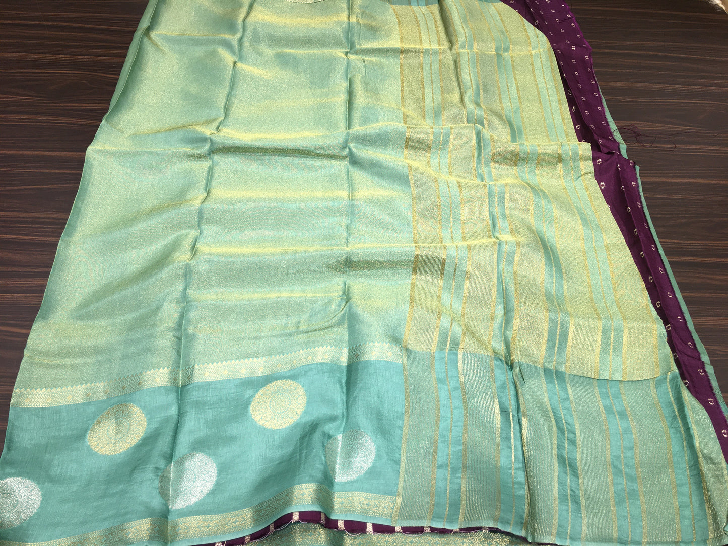 Banarasi butti saree