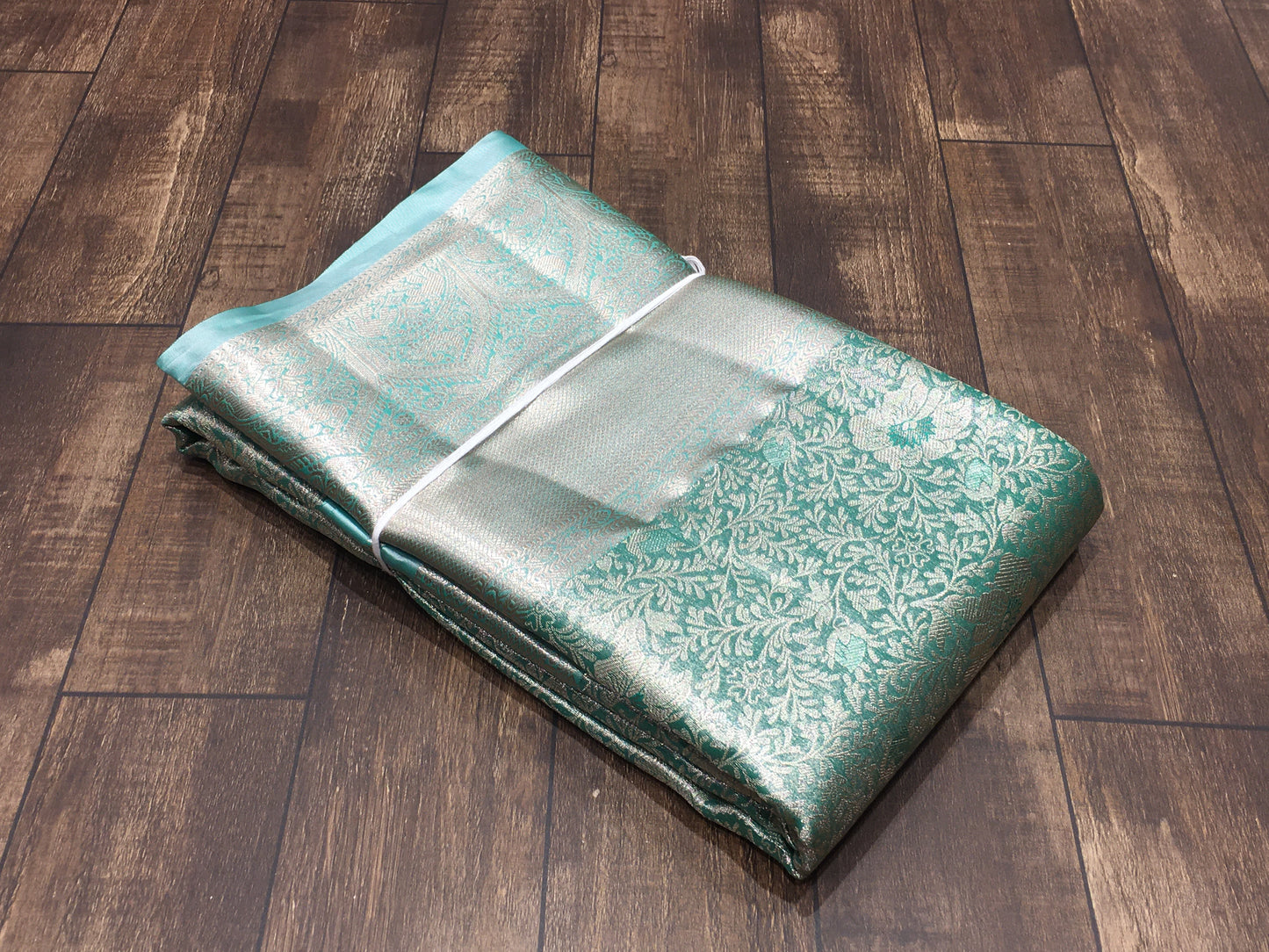Semi Kanchipuram Tissue