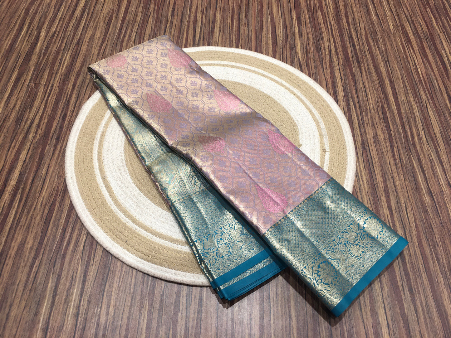 Semi Kanchipuram tissue