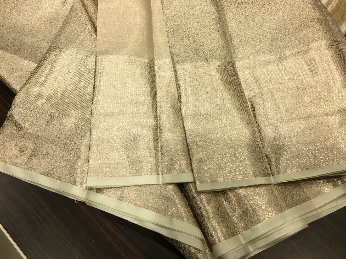 Semi Kanchipuram tissue