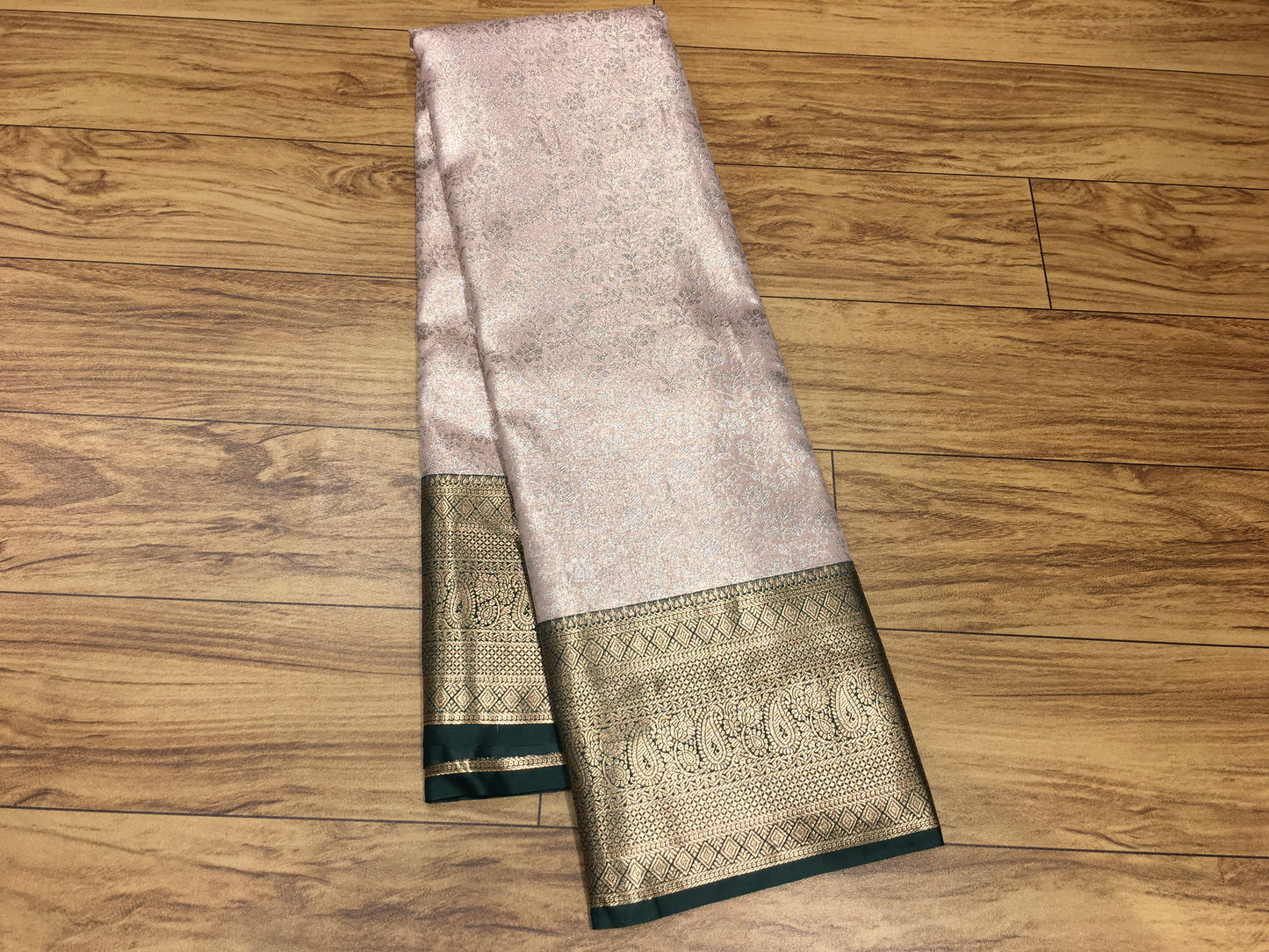 Semi Kanchipuram tissue