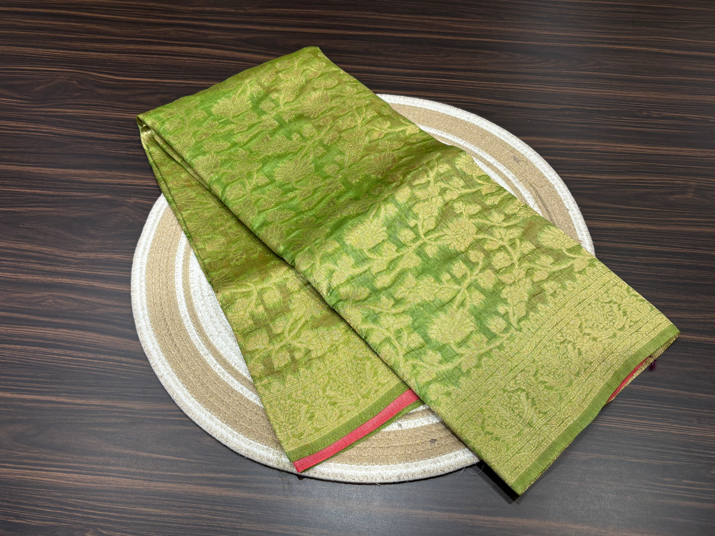 Kora Banarasi saree