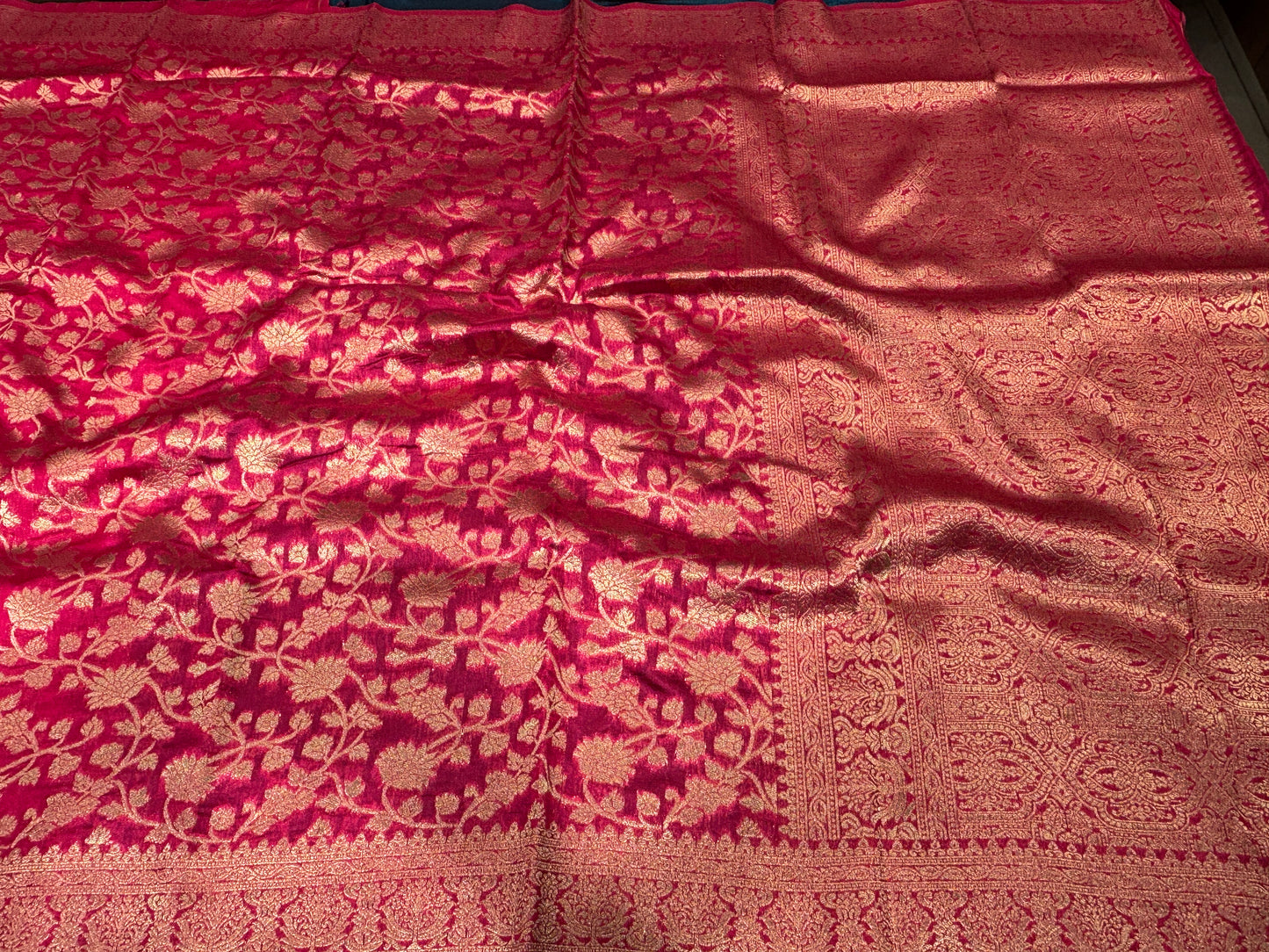 Kora Banarasi saree