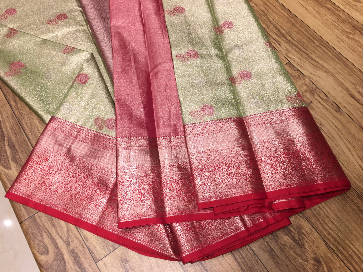 Semi Kanchipuram Tissue