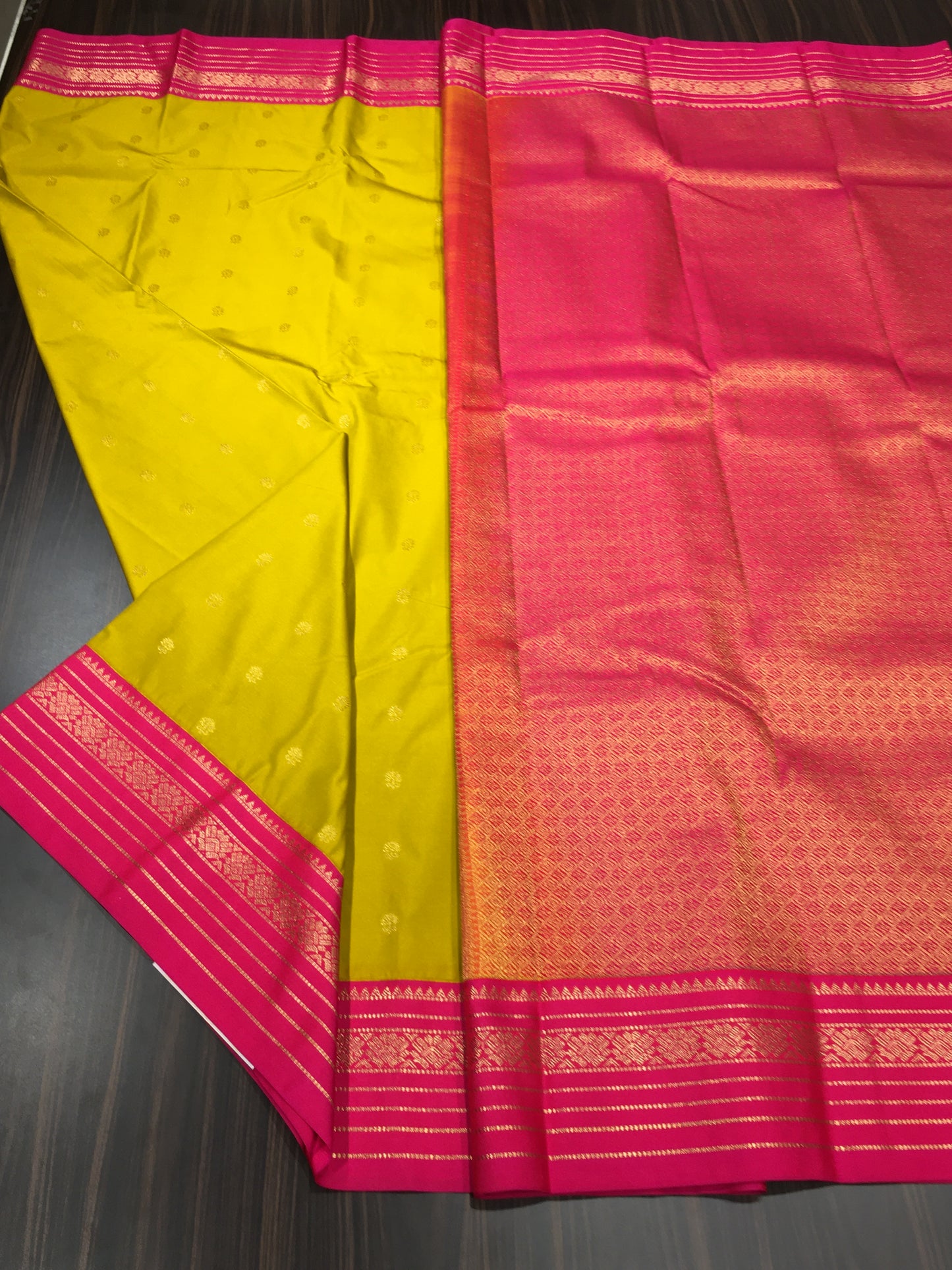 Semi Kanchipuram silk