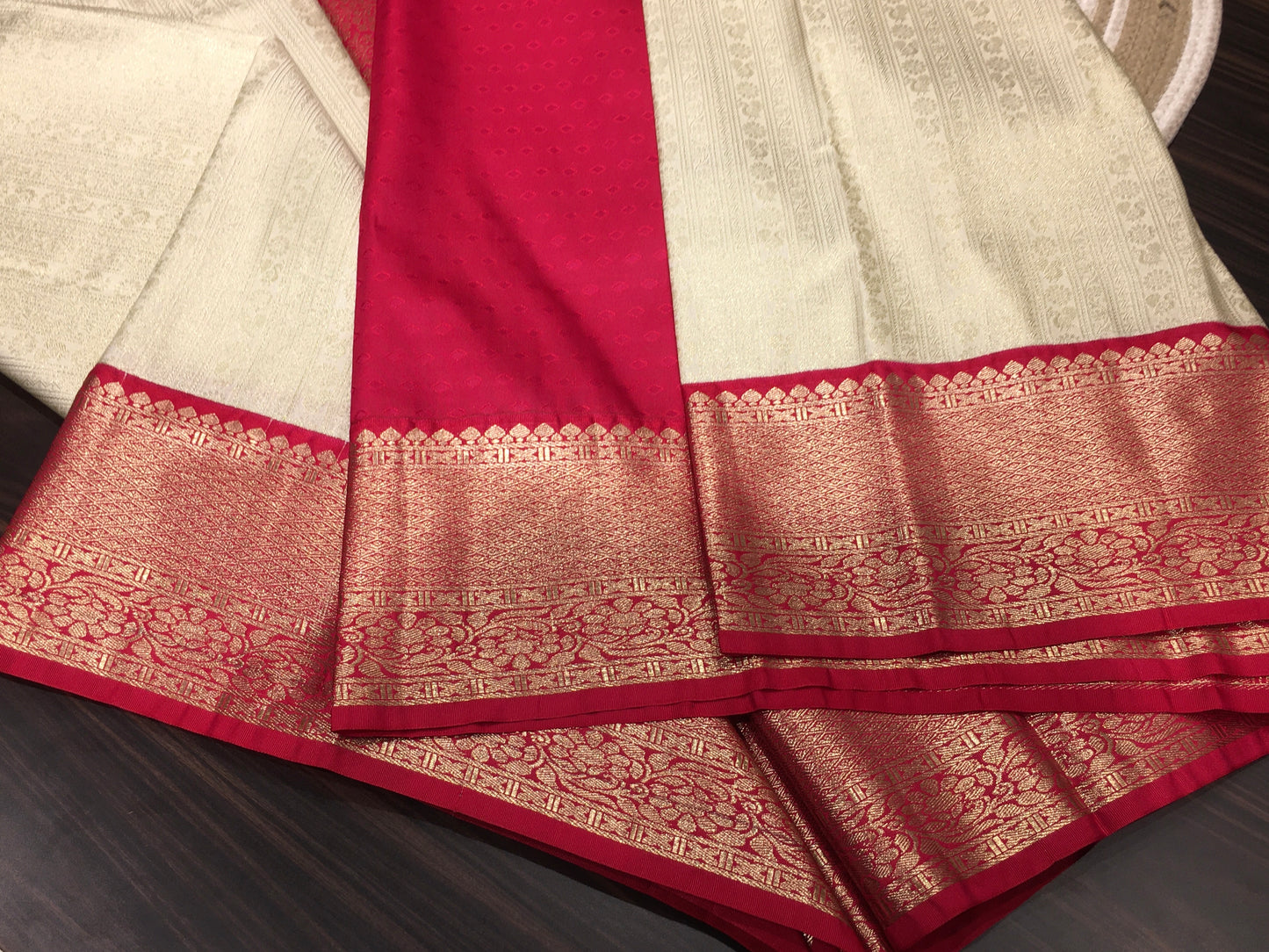 Semi Kanchipuram tissue