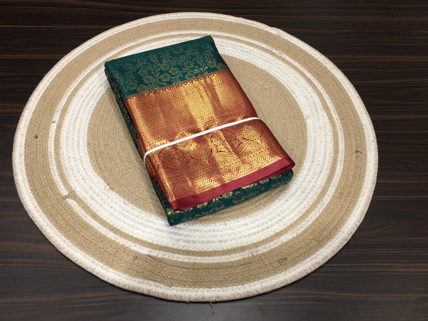 Semi Kanchipuram silk