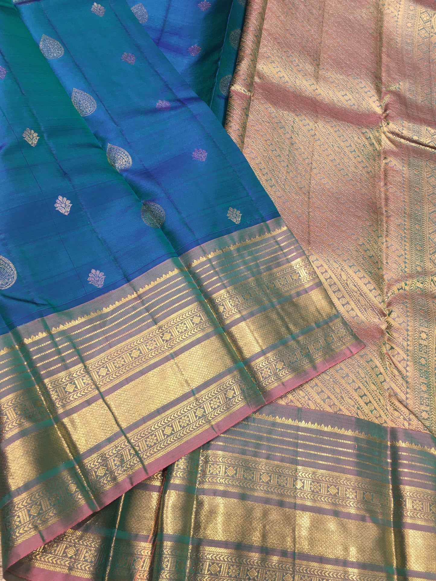 pure Kanchipuram silk