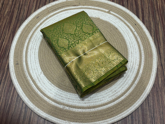 Semi Kanchipuram silk