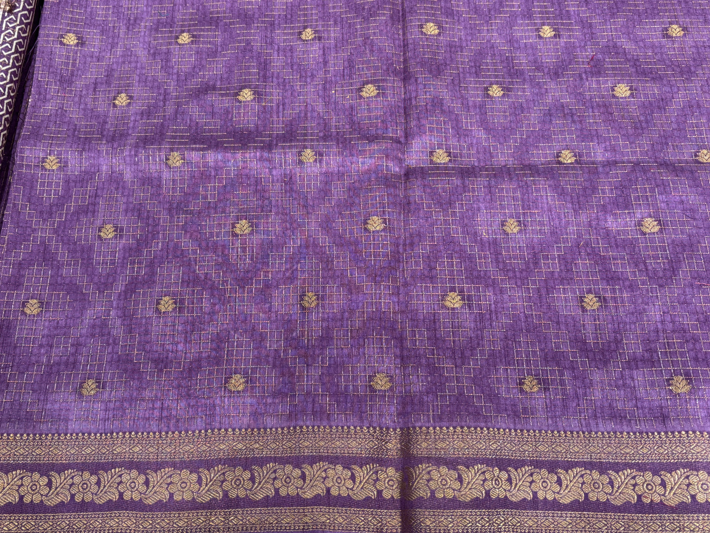 Dola silk saree