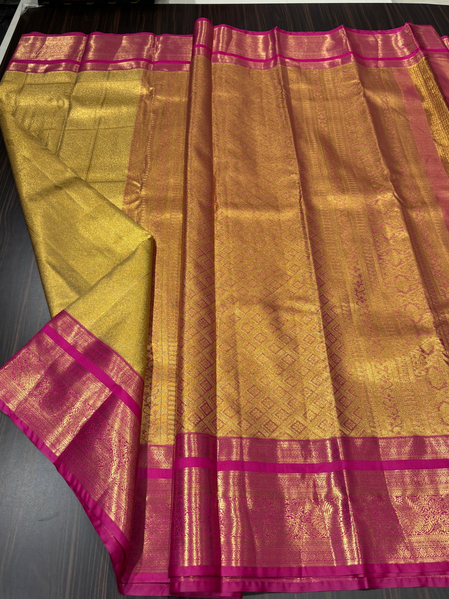 Semi Kanchipuram tissue