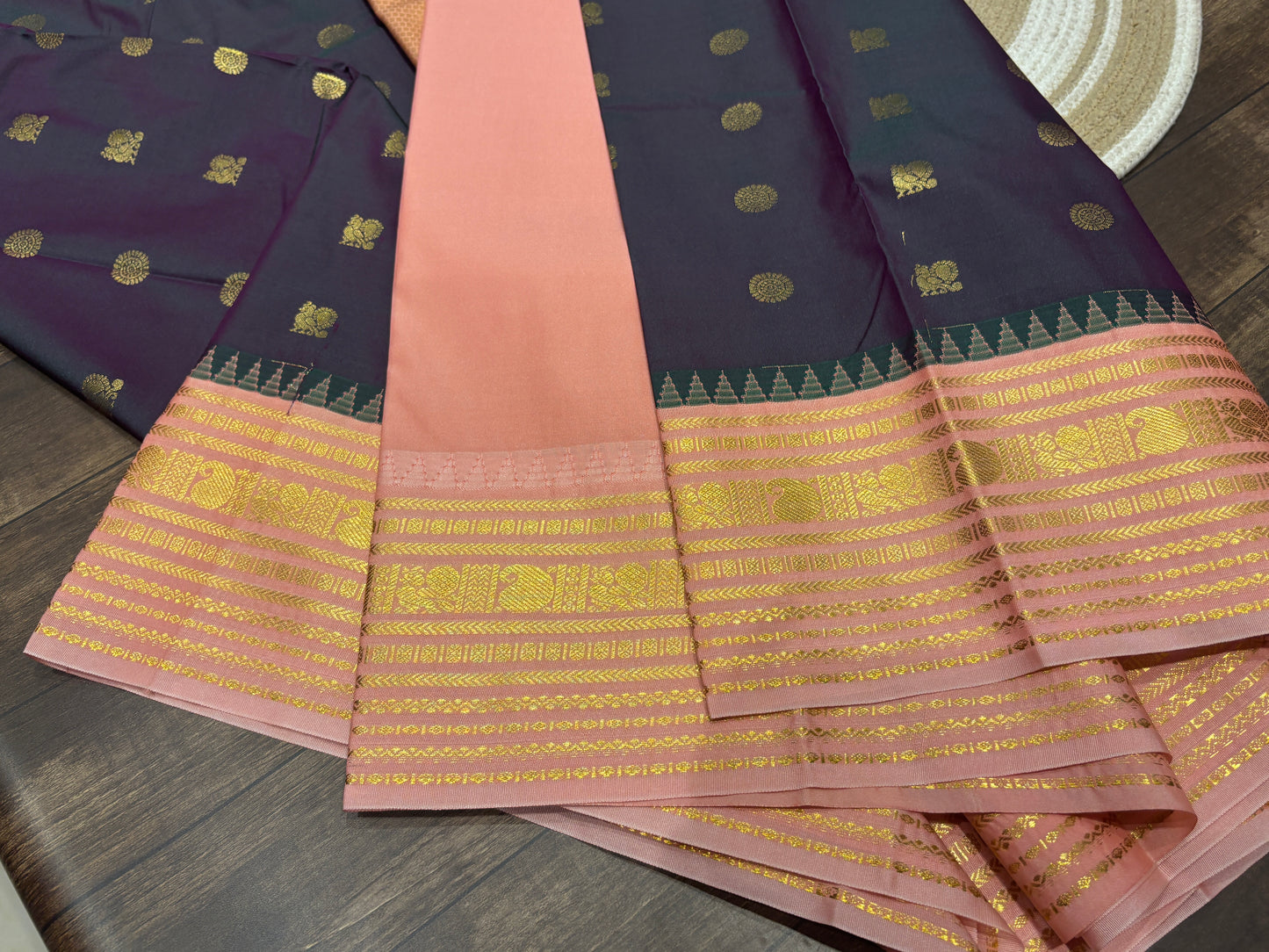 Semi Kanchipuram silk
