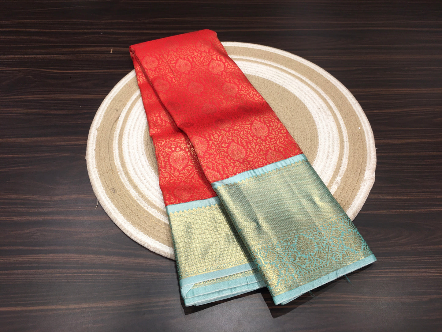 Semi Kanchipuram silk