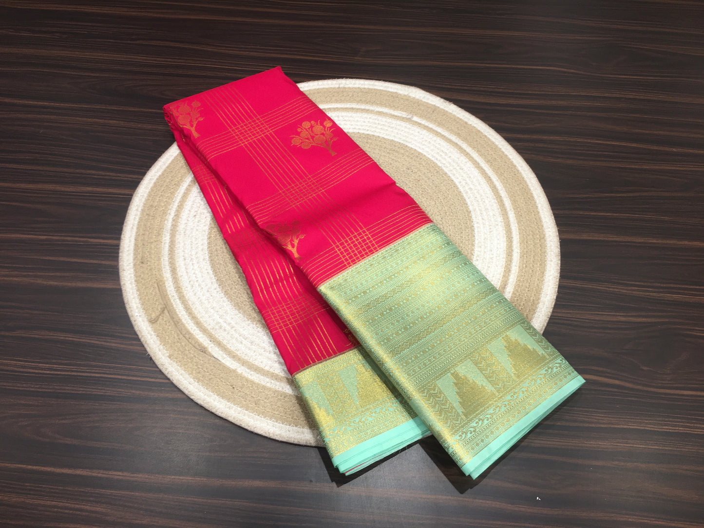 Semi Kanchipuram silk