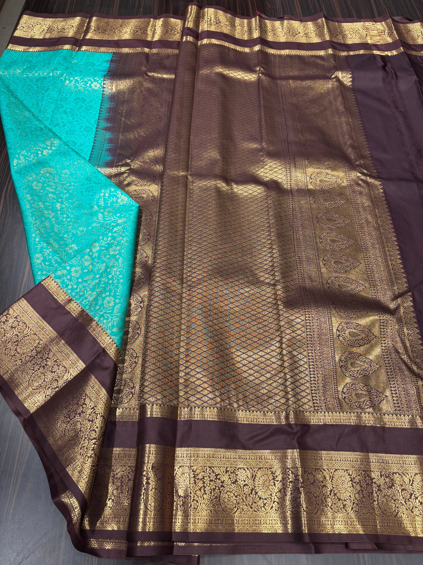 Semi Kanchipuram silk