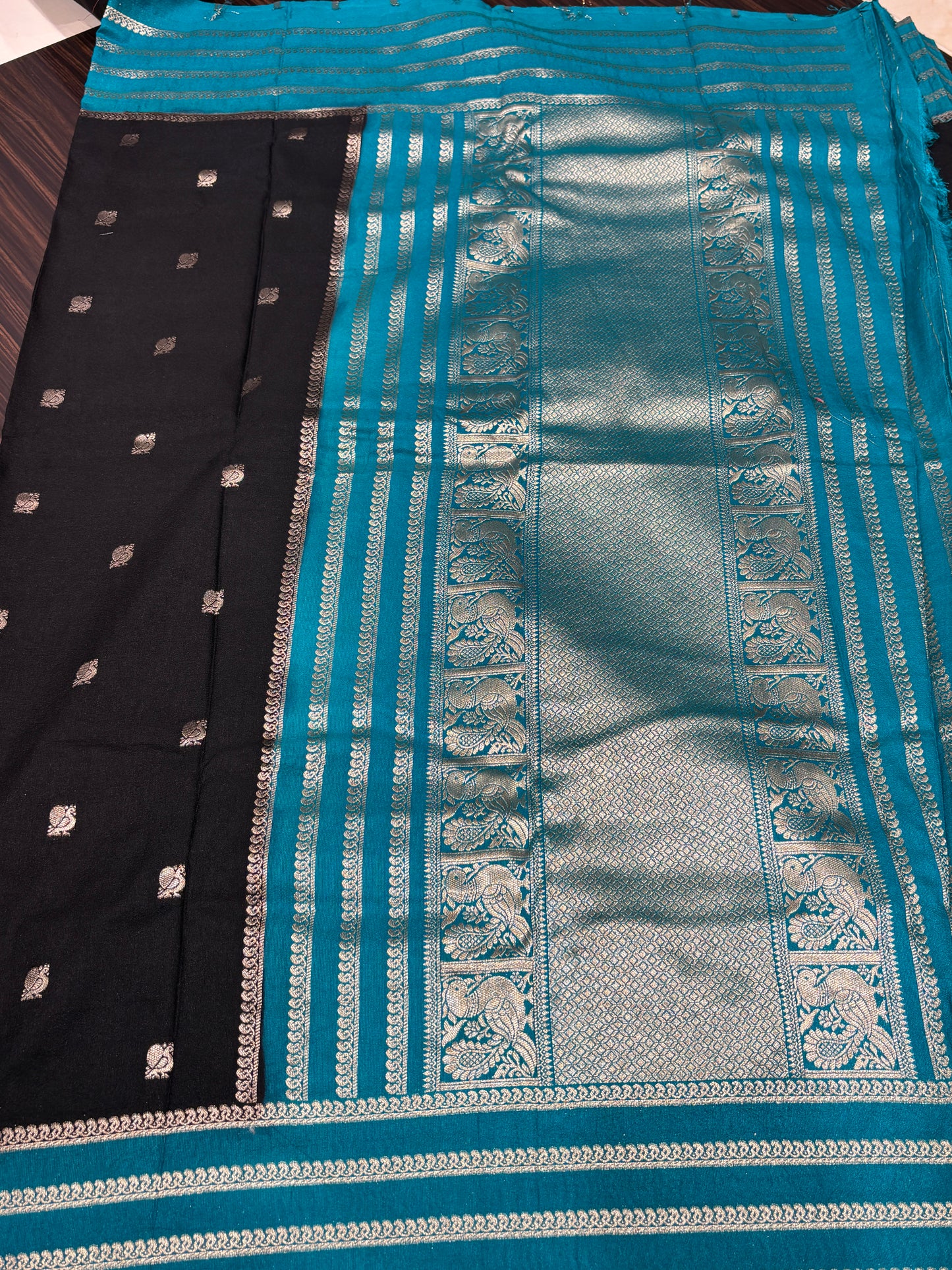 Soft crape saree