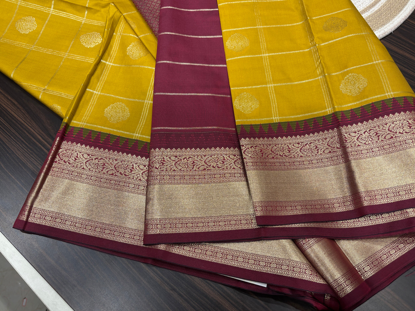 Semi Kanchipuram silk
