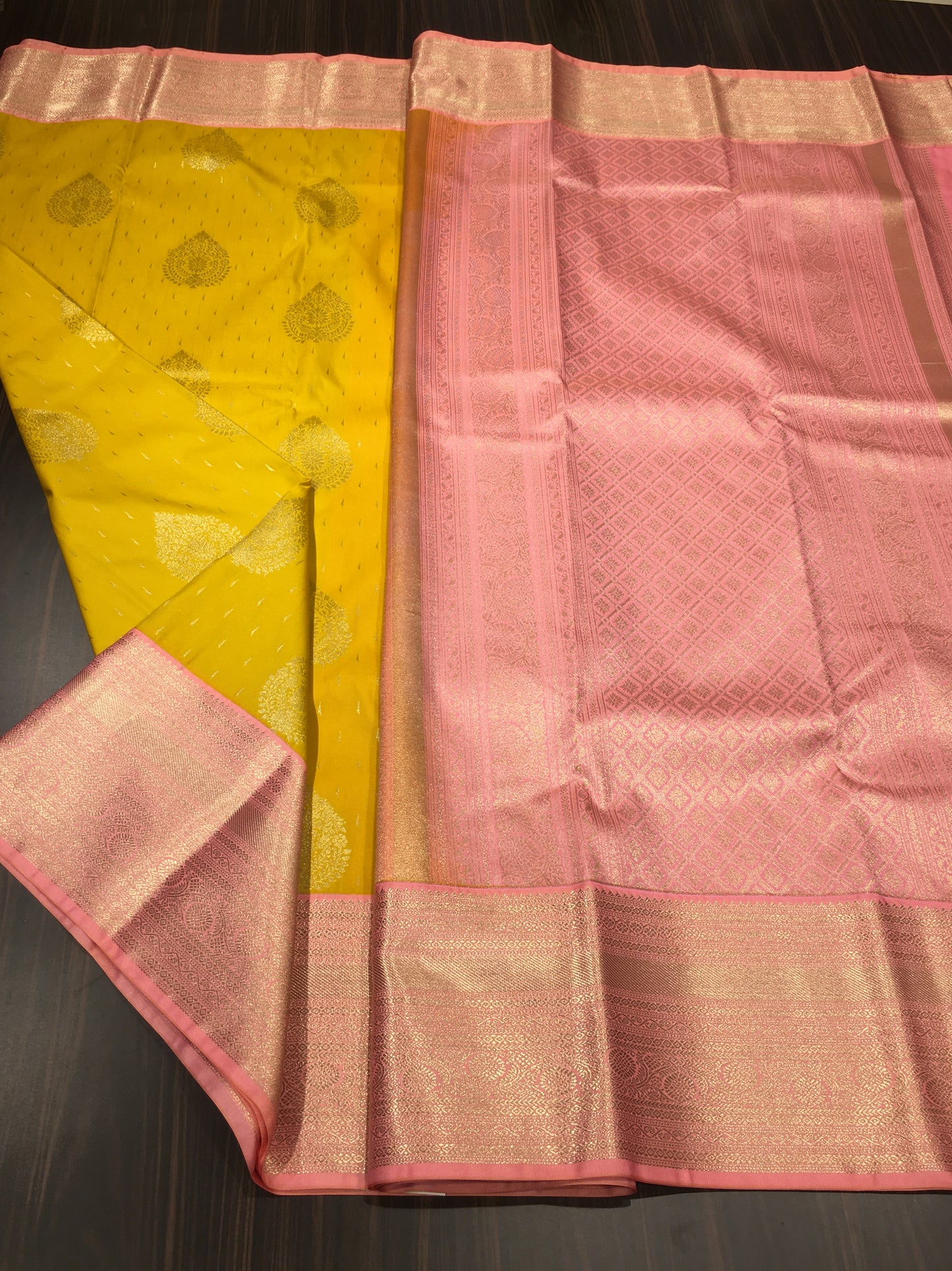 Semi Kanchipuram silk