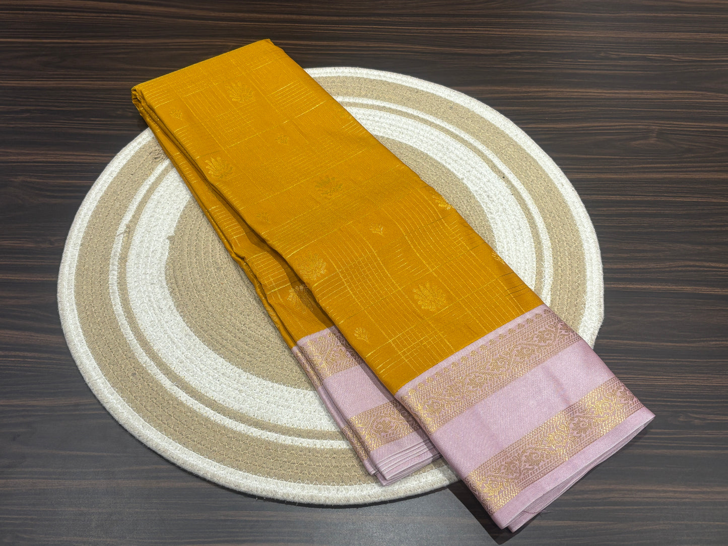 Semi Kanchipuram silk