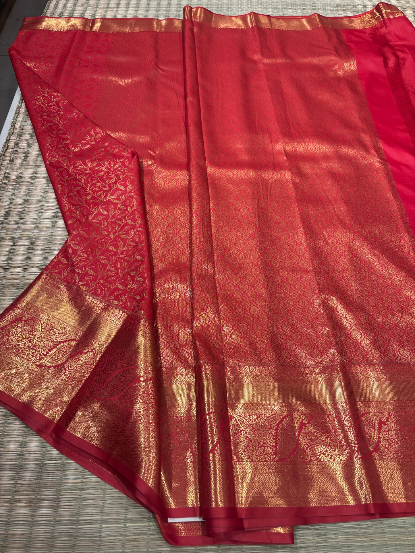 Semi Kanchipuram silk