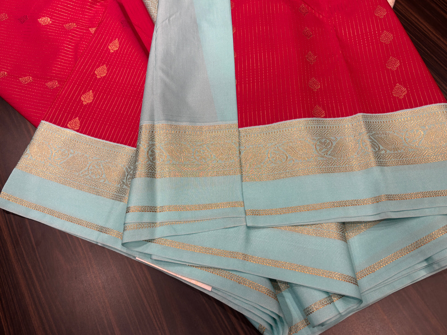 Semi Kanchipuram silk