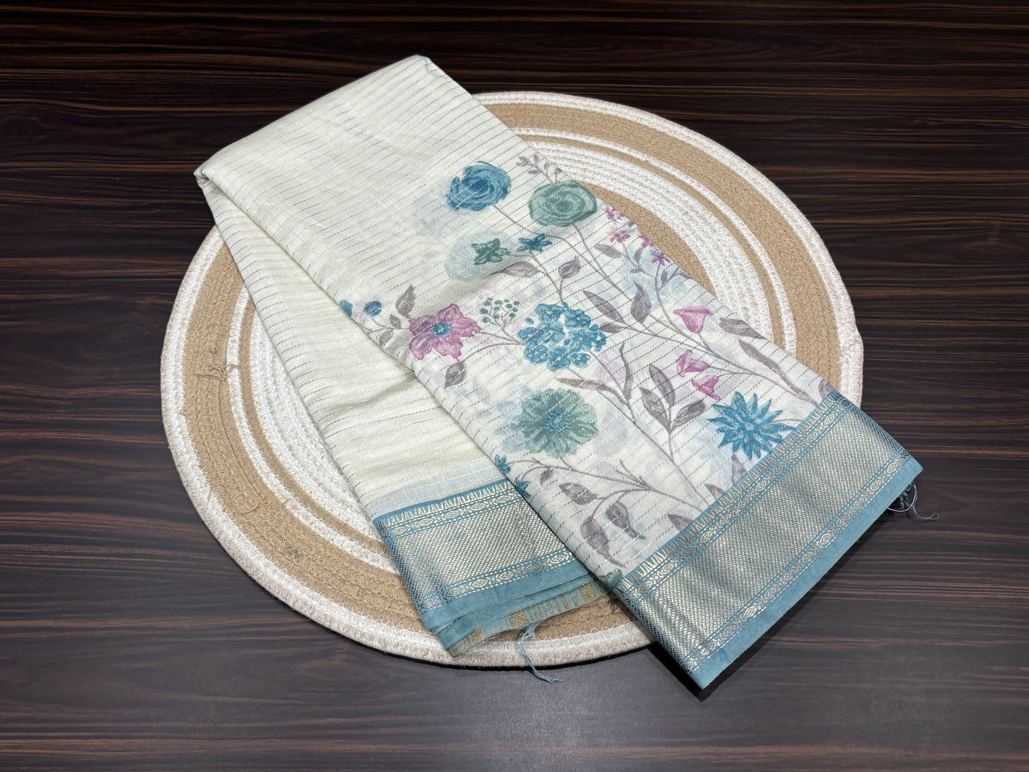 Butter crape saree