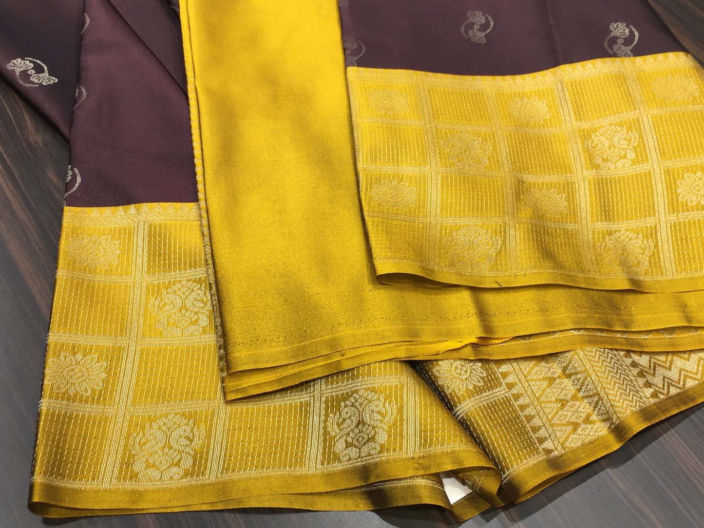 Semi Kanchipuram silk
