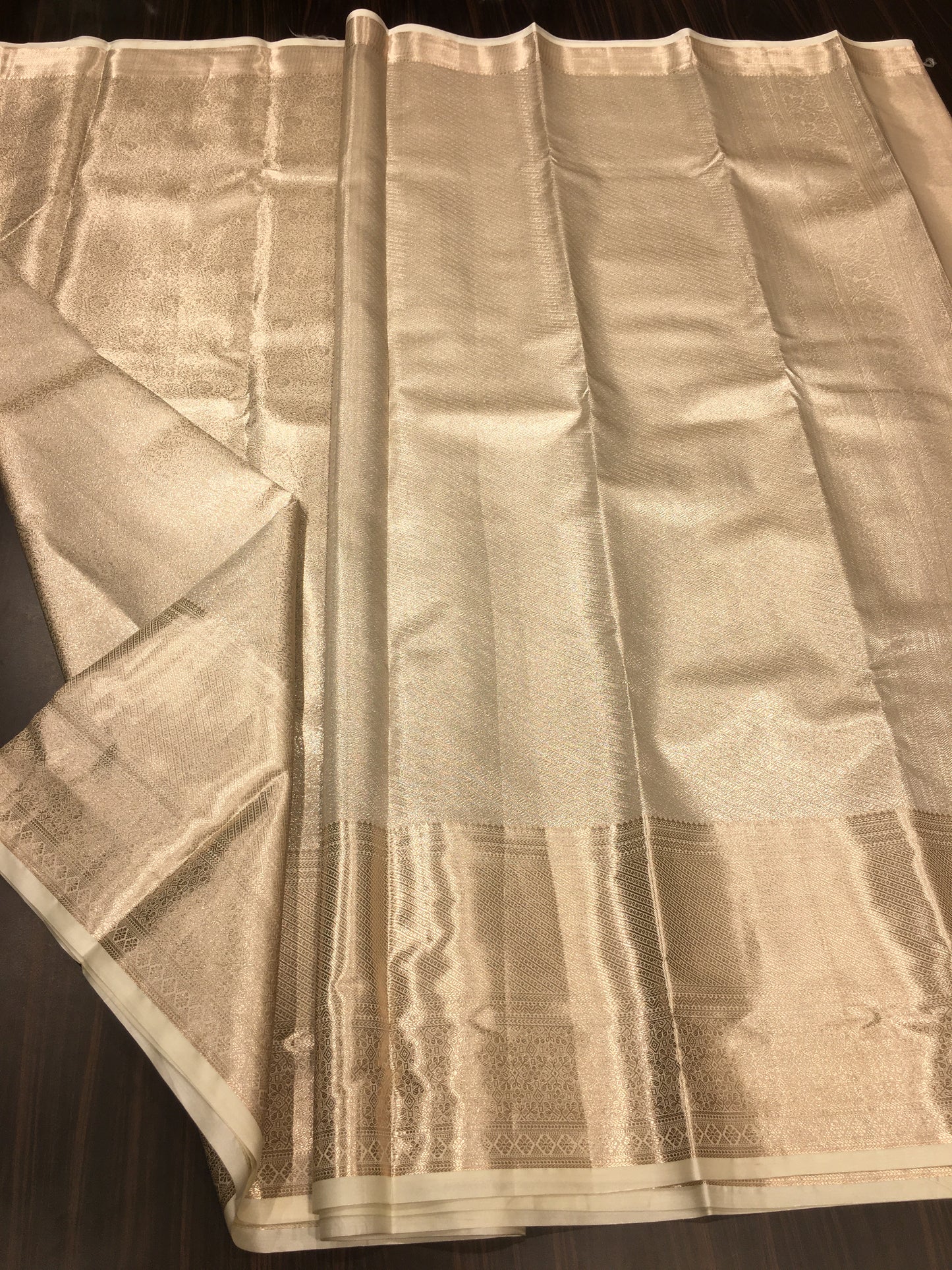 Semi Kanchipuram tissue