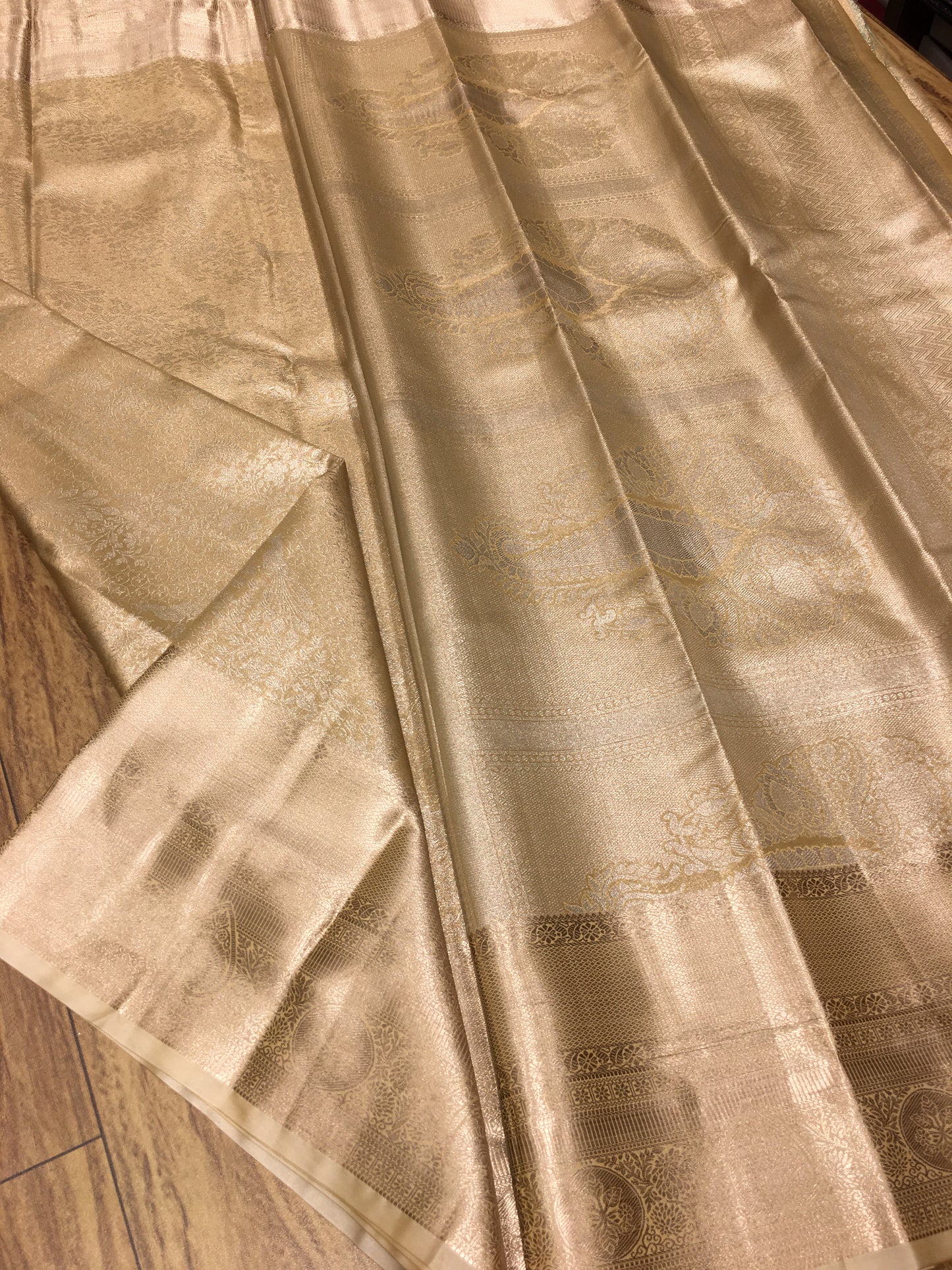 Semi Kanchipuram tissue