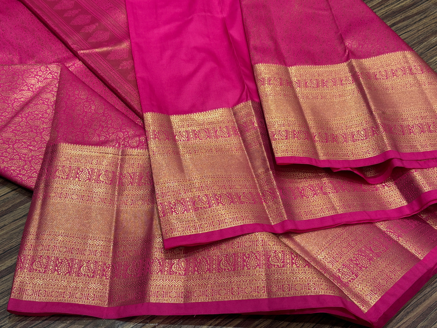 Semi Kanchipuram silk