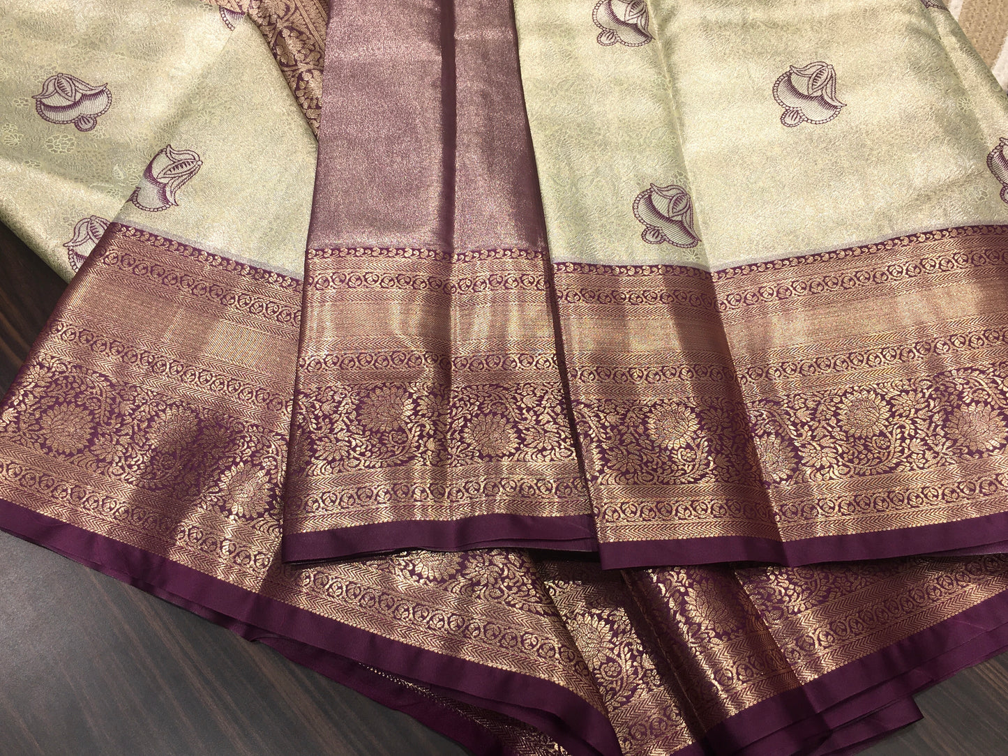 Semi Kanchipuram tissue