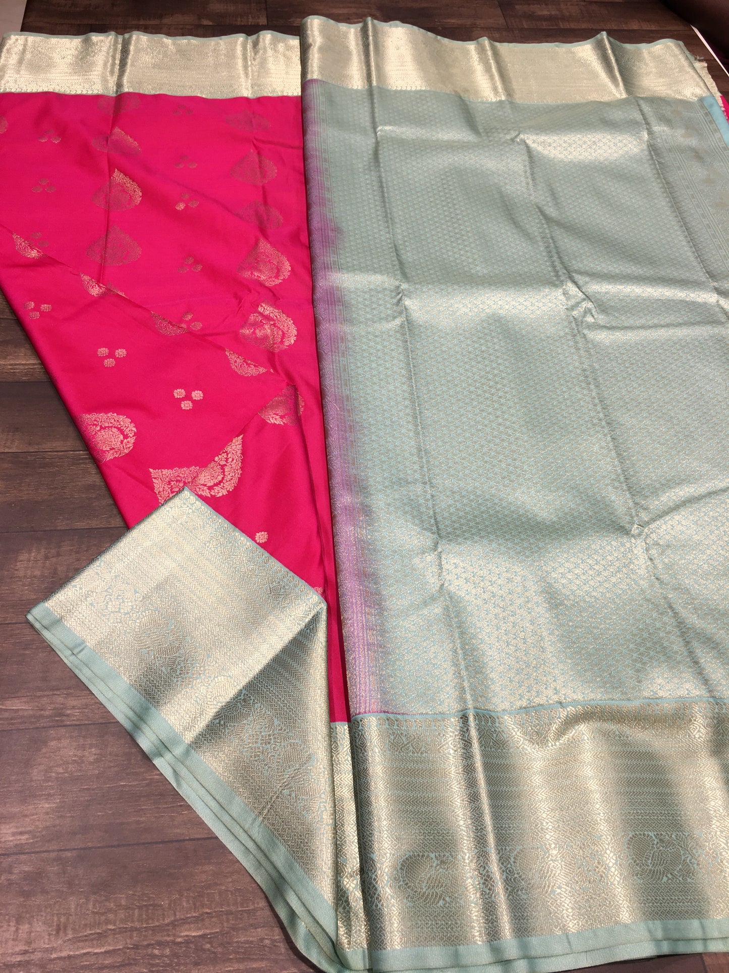 Semi Kanchipuram silk