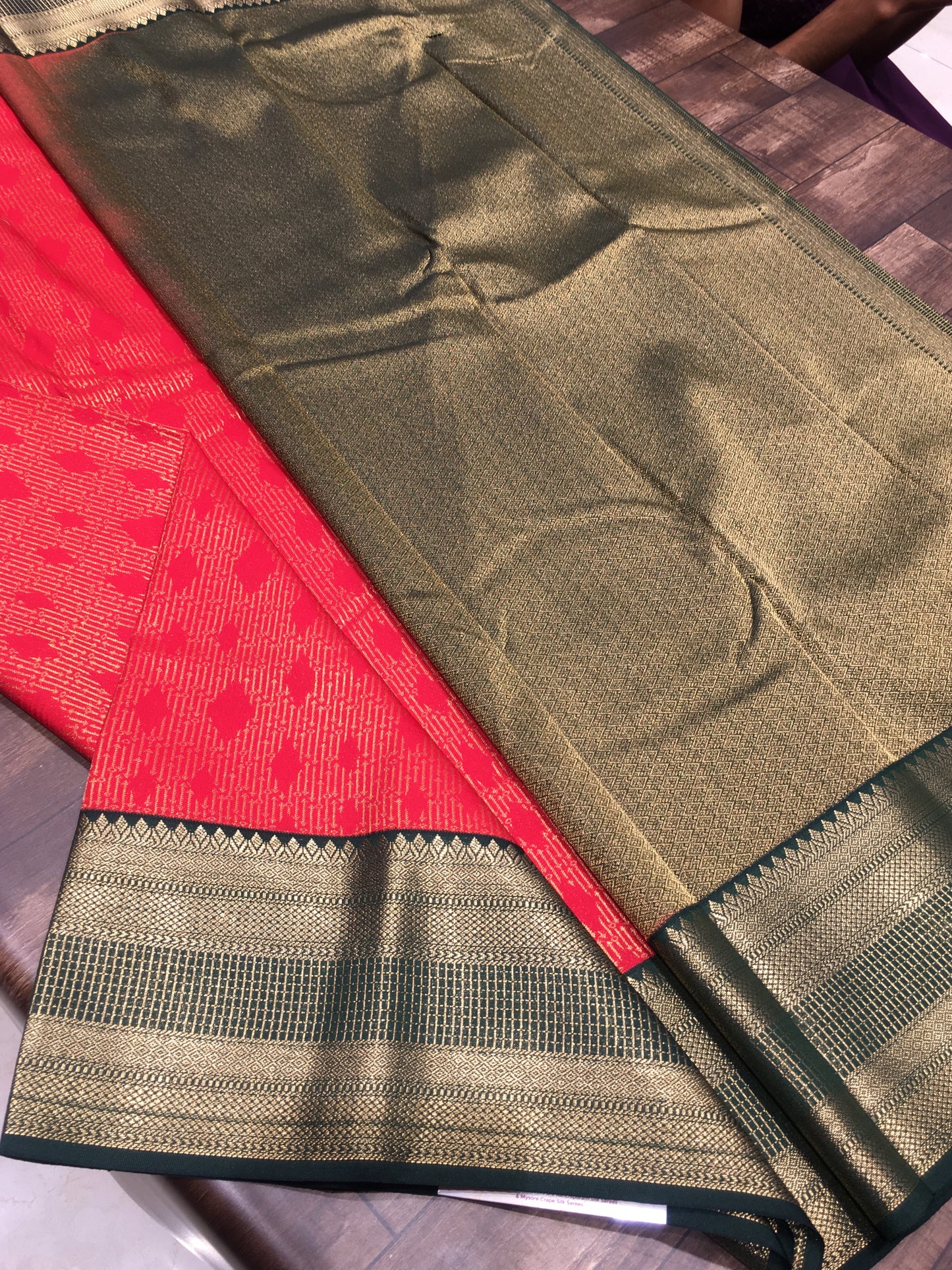 Semi Kanchipuram silk