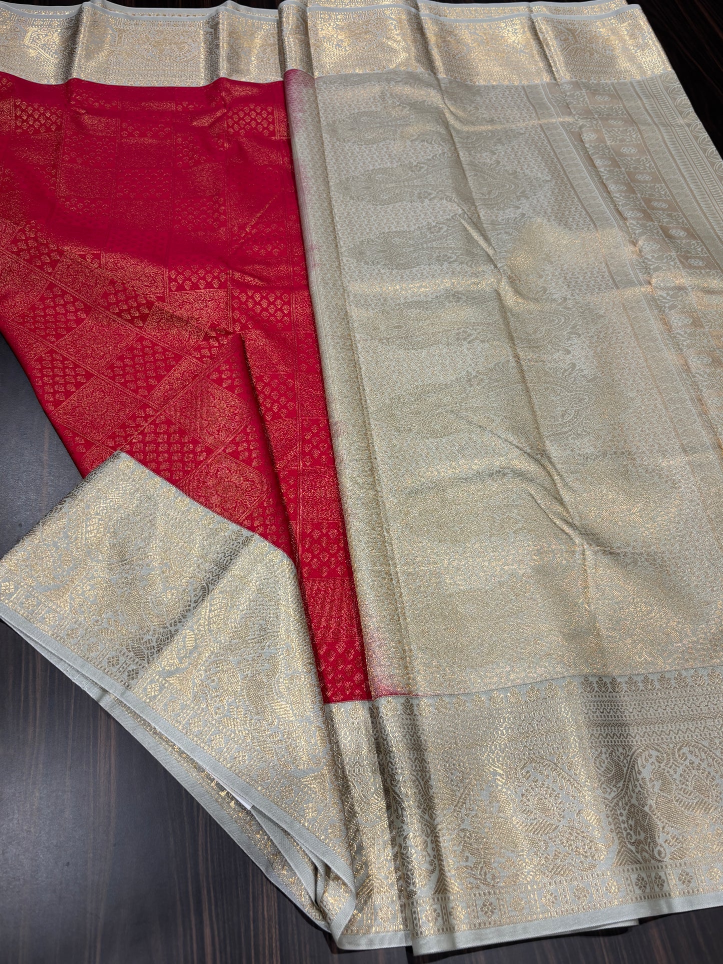 Semi Kanchipuram silk