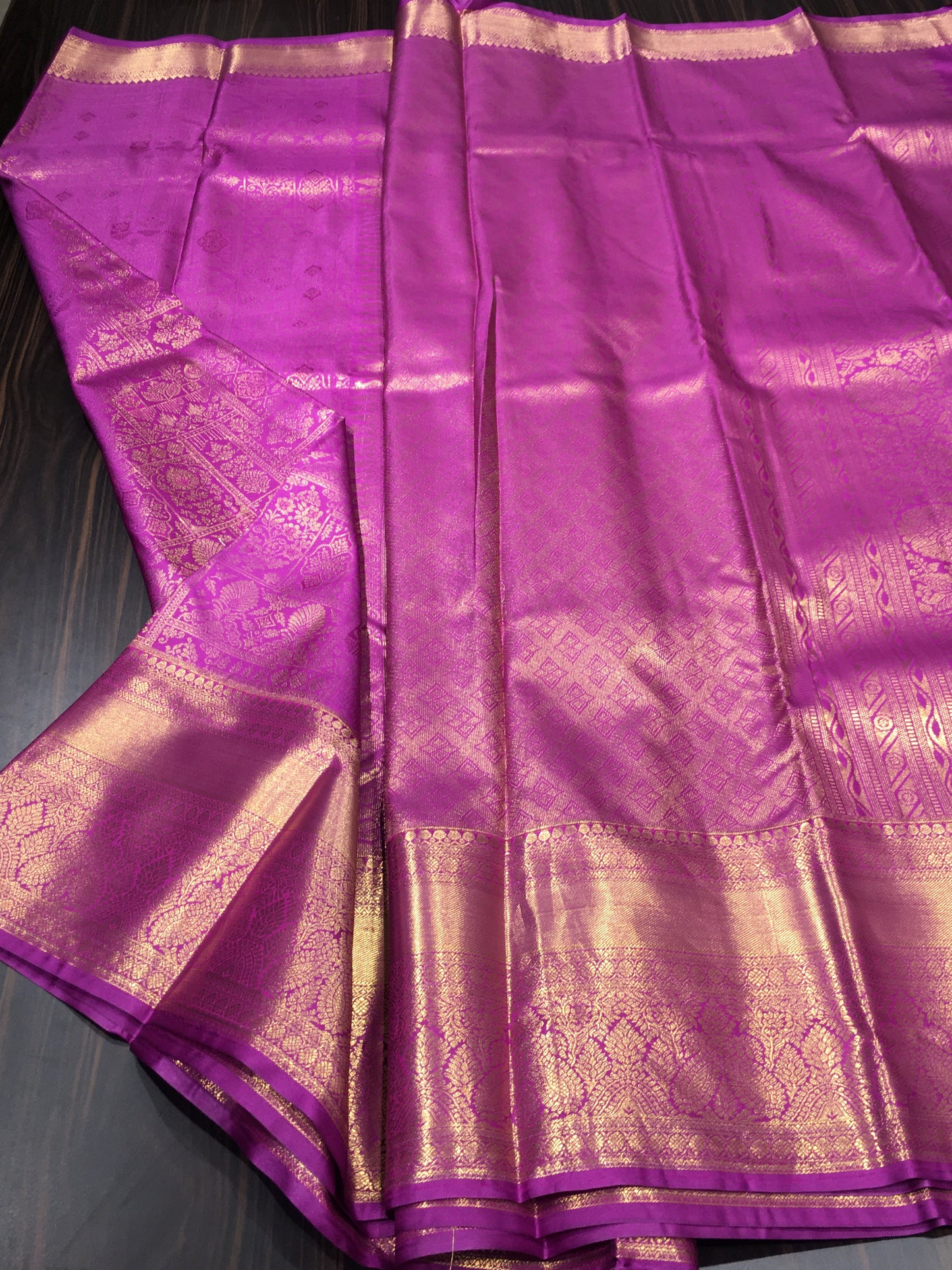 Semi Kanchipuram silk