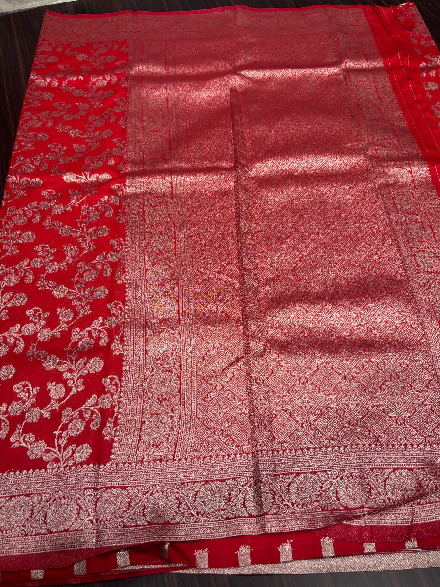 BANARAS saree